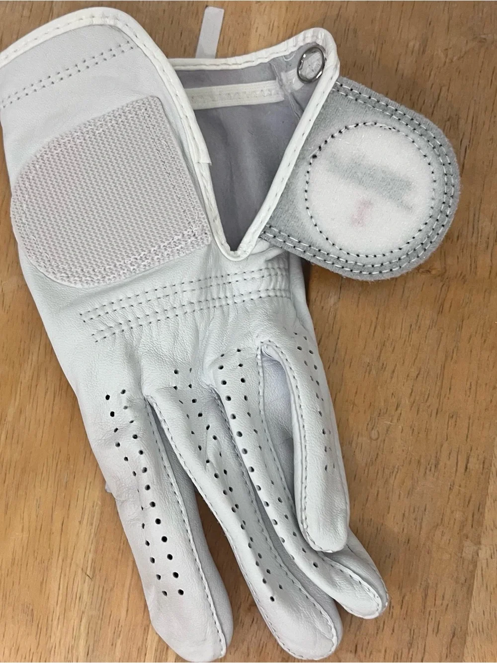 Titleist Perma-Tech Golf Glove Left Hand Medium Ladies